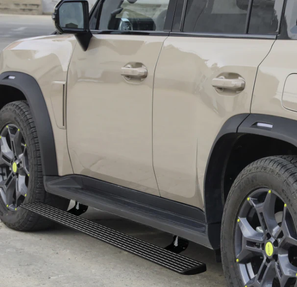 JETOUR T2 ELECTRICAL SIDE STEPS FOR T2/العتبات الجانبية الكهربائية